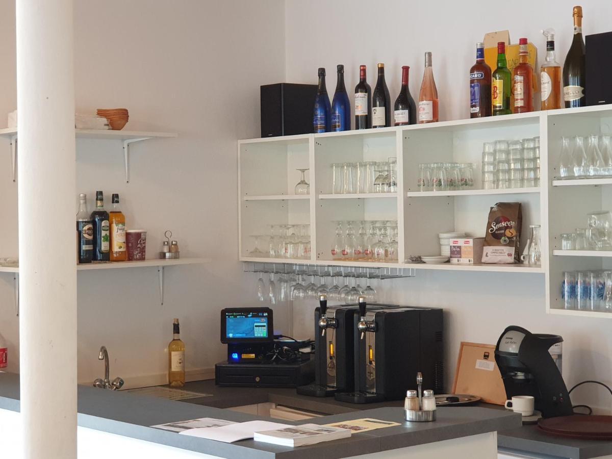 Hotel - Restaurant - Bar Saint Avit L Hotel Des Tchoumjeu Lourdes Eksteriør bilde